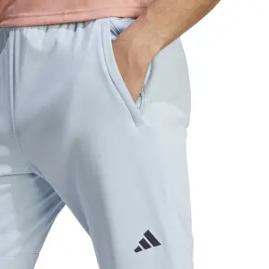 Pantalón de chándal tejido adidas Train Essentials Seasonal image-5