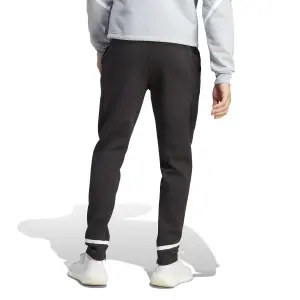 Pantaloni da ginnastica Juventus Turin Designed for Gameday 2023/24 image-2