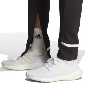 Pantaloni da ginnastica Juventus Turin Designed for Gameday 2023/24 image-4