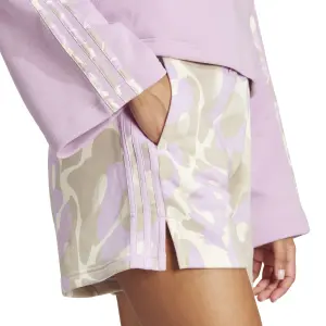 Pantalón corto mujer adidas Floral Graphic 3-Stripes image-6