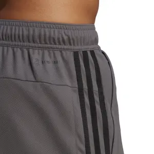 Pantalón corto de piqué adidas 3-Stripes Essentials image-5