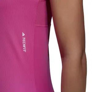 Canotta da donna adidas Techfit Racerback image-5