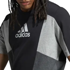 Camiseta adidas Essentials Colorblock image-6