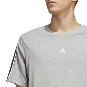 Camiseta adidas Brandlove image-6
