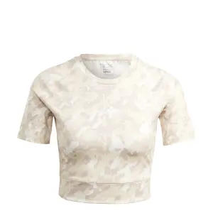 Top de mujer con estampado de camuflaje adidas Techfit image-3