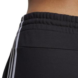 product/a/d/adidas_ic8770_9_apparel_on_model_detail_view_3_white-nw052224.jpg