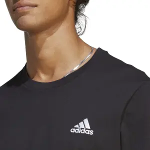 Pequena camisola com logótipo simples bordado adidas Essentials image-5