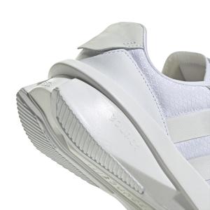 product/a/d/adidas_id2340_9_footwear_photography_detail_view_2_white_bv.jpg