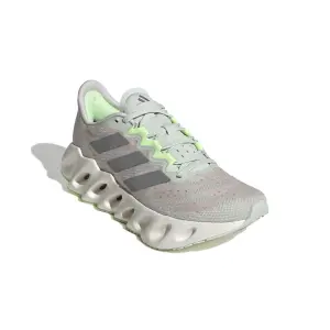 Chaussures de running femme adidas Switch FWD image-1