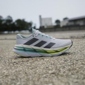 product/a/d/adidas_id6178_18_footwear_photography_heromrktng_view_3.jpg