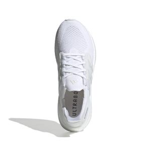 product/a/d/adidas_id8813_3_footwear_photography_top_portrait_view_white.jpg
