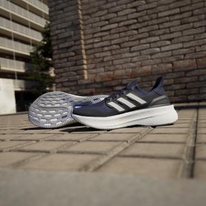 product/a/d/adidas_id8817_17_footwear_photography_heromrktng_view_4.jpg