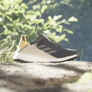 Sapatos para caminhadas adidas Terrex Voyager 21 Slipon Heat.Rdy Travel image-1