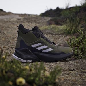 product/a/d/adidas_ie9067_16_footwear_photography_heromrktng_view_3-nw091625.jpg