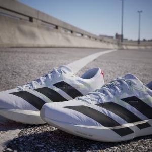 product/a/d/adidas_if9419_22_footwear_photography_heromrktng_view_9.jpg