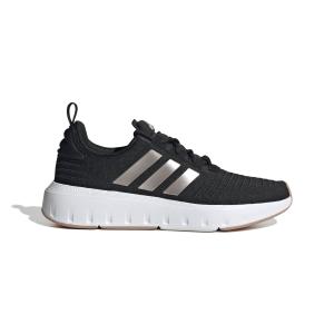 Trenerzy damscy adidas Swift Run 23
