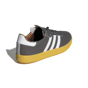 product/a/d/adidas_ig5947_7_footwear_photography_back_lateral_top_view_white.jpg