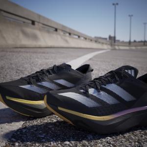 product/a/d/adidas_ig6431_22_footwear_photography_heromrktng_view_9.jpg