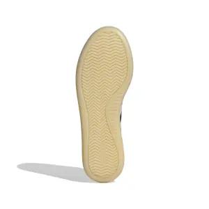 Καλάθια adidas Barreda Decode image-5
