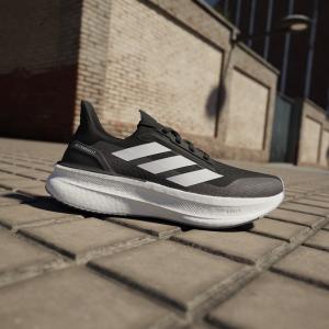 product/a/d/adidas_ih3110_18_footwear_photography_heromrktng_view_3.jpg