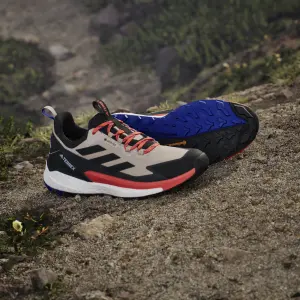 Sapatos para caminhadas adidas Terrex Free Hiker 2 Low Gore-Tex image-1