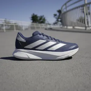 product/a/d/adidas_ih8221_16_footwear_photography_heromrktng_view_3.jpg