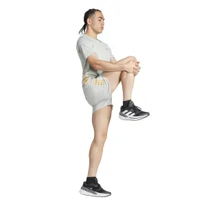 Pantalón corto adidas Run Icons 3-Stripes image-3