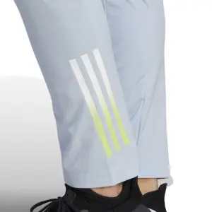 Pantalón de chándal adidas Train Icons 3-Stripes image-5