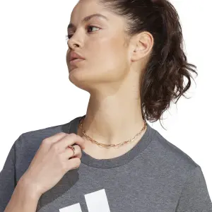 Camiseta tipo femenino adidas Essentials image-6