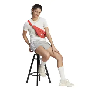 Camiseta de mujer adidas Essentials image-5