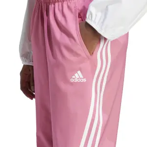 Pantalón de chándal adidas Trainicons 3-Stripes image-5