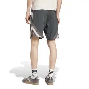 Short Real Madrid 2024/25 image-4