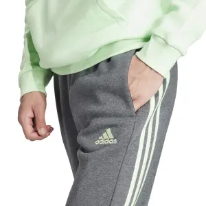 Tapered joggers adidas 3-Stripes Essentials Fleece image-4