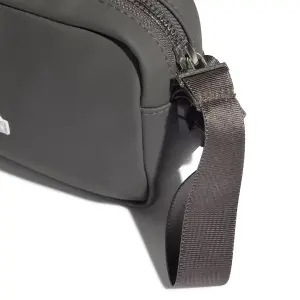 Sac bandoulière PU cuir femme adidas Essentials image-5