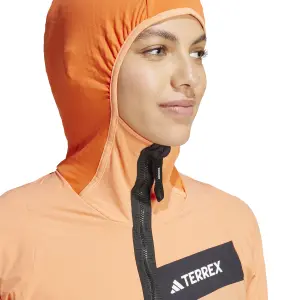 Vattentät jacka med huva och dragkedja för damer adidas Terrex Techrock image-4