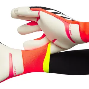 Rękawice bramkarskie adidas Predator Pro Hyb image-3