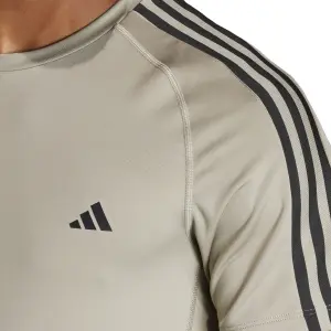 T-Shirt adidas Techfit 3-Stripes image-5