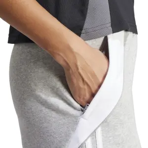 Calções para mulheres adidas Tiro 24 image-5