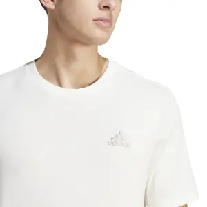 Camiseta adidas Essentials Embroidered Small Logo image-5