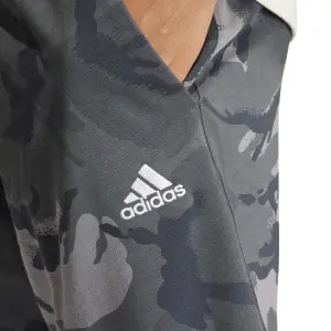 Pantalones cortos de camuflaje adidas Seasonal Essentials image-6