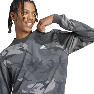 Sweatshirt i camouflage adidas Seasonal Essentials image-5