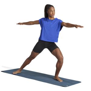 Camisola feminina adidas Studio image-2