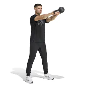 Camiseta adidas Train Essentials Graphic Logo image-2