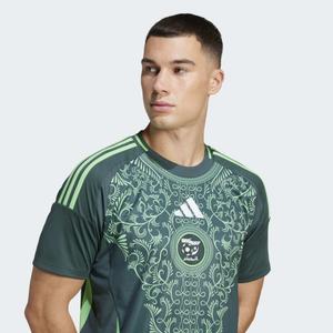 product/a/d/adidas_it2733_green_3.jpg