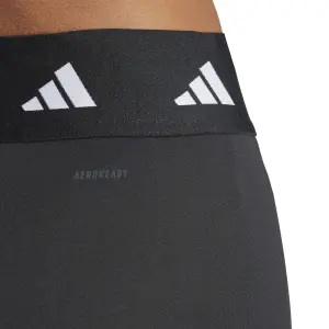 Pantaloncini da donna adidas Techfit Stay In Play image-6