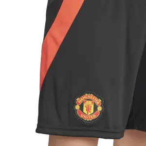 Home shorts Manchester United 2024/25 image-4
