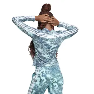 Camiseta de manga larga de 3 rayas para mujer adidas image-4