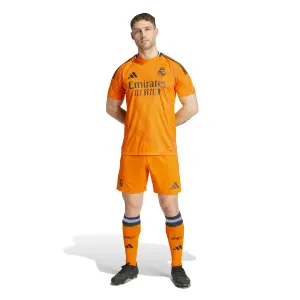 Pantalón corto segunda equipación Real Madrid 2024/25 image-1