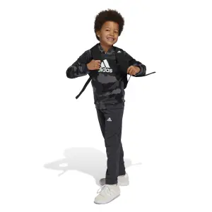 Conjunto de camisola com capuz e calças de fato de treino para criança adidas Essentials Allover Printed image-4