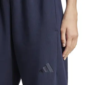 Pantaloni sportivi larghi donna adidas All Szn Fleece Graphic image-4